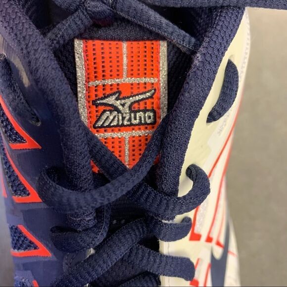 NWOB Mizuno Wave Hurricane 3 Court Shoe Sneaker Size 9.5 - Picture 8 of 11